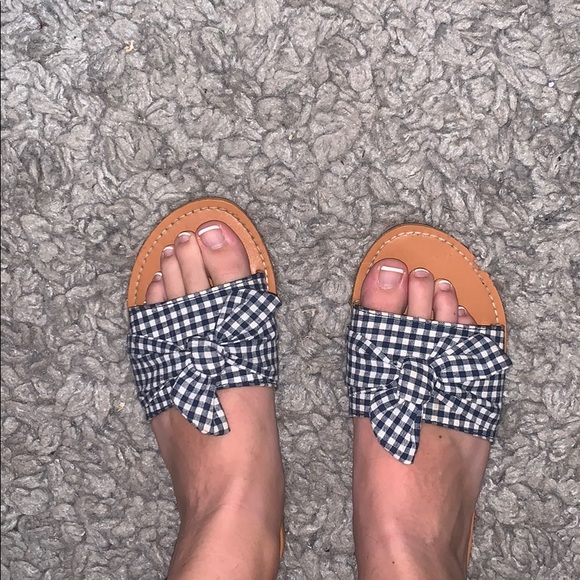 Abercrombie and Fitch Sandals - Picture 2 of 5